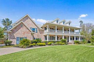 223 Heritage Oaks Lane, Houston, TX 77024