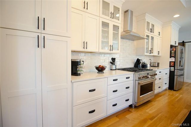 41 Fern Wood Way, Montgomery, NY 12549