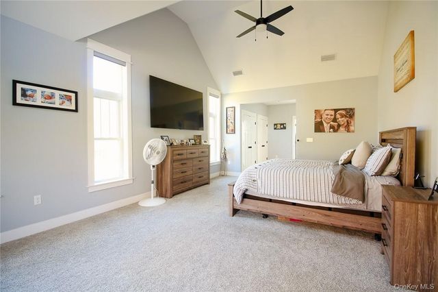 41 Fern Wood Way, Montgomery, NY 12549