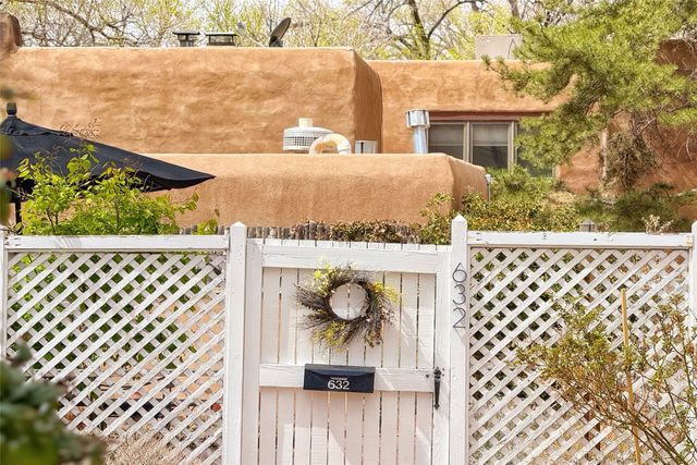 630 Galisteo Street, Santa Fe, NM 87505