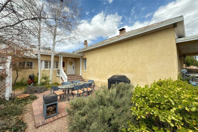 630 Galisteo Street, Santa Fe, NM 87505