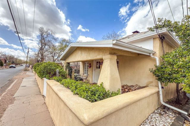 630 Galisteo Street, Santa Fe, NM 87505