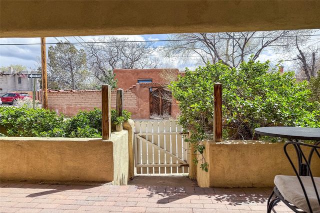 630 Galisteo Street, Santa Fe, NM 87505