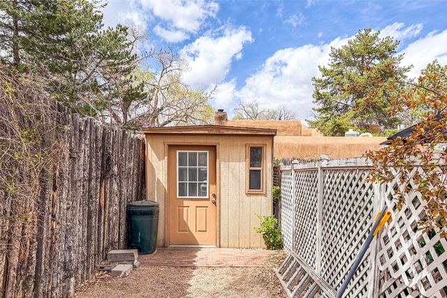 630 Galisteo Street, Santa Fe, NM 87505