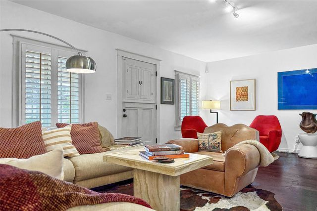 630 Galisteo Street, Santa Fe, NM 87505