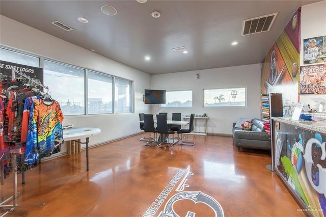 847 S Alamo Road, Alamo, TX 78516