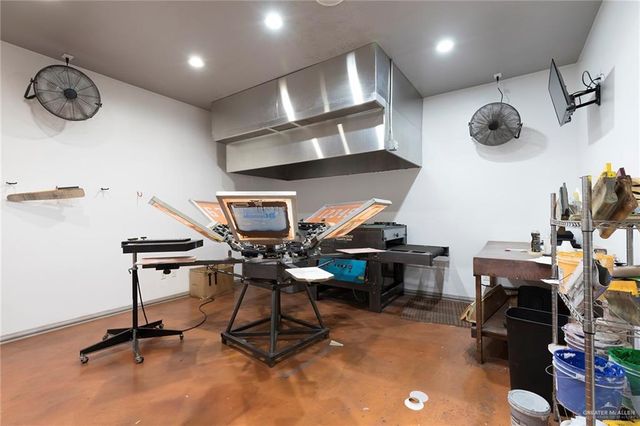 847 S Alamo Road, Alamo, TX 78516