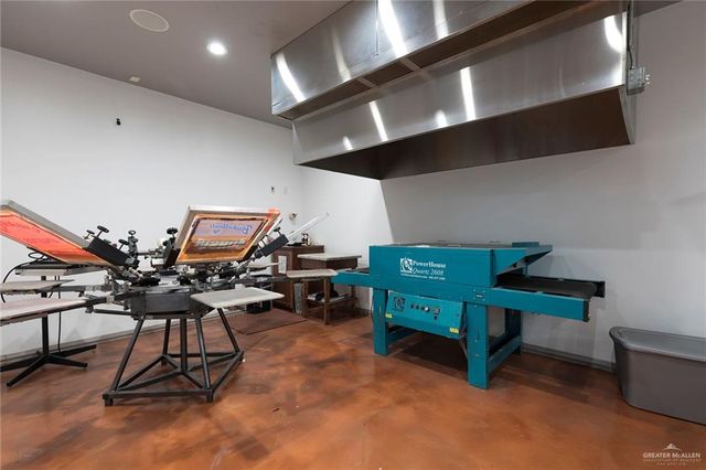 847 S Alamo Road, Alamo, TX 78516