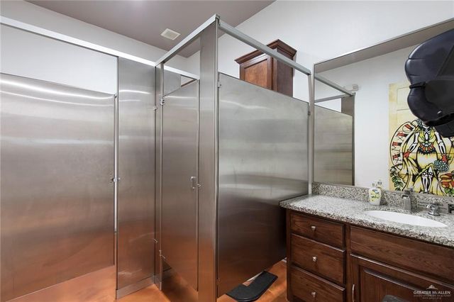 847 S Alamo Road, Alamo, TX 78516