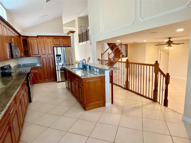 1540 SW 171st Ter, Pembroke Pines, FL 33027