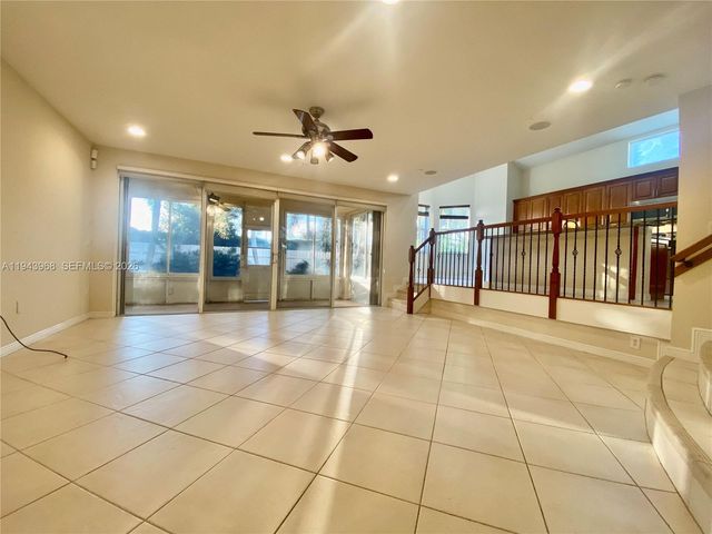 1540 SW 171st Ter, Pembroke Pines, FL 33027