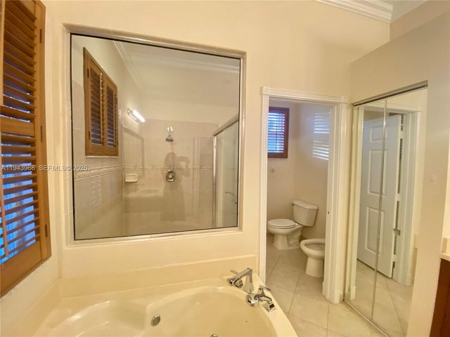 1540 SW 171st Ter, Pembroke Pines, FL 33027