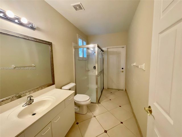 1540 SW 171st Ter, Pembroke Pines, FL 33027