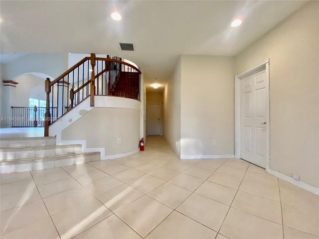 1540 SW 171st Ter, Pembroke Pines, FL 33027