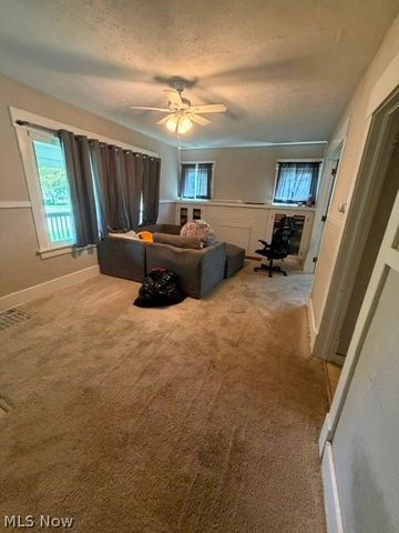 3534 Fairmount Boulevard NE, Canton, OH 44705