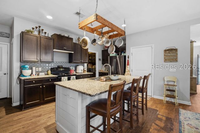 4915 Breeze Way, Beaufort, SC 29907