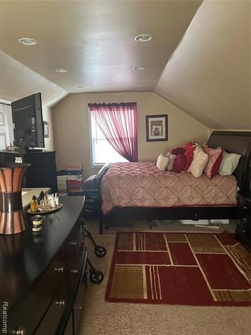 18281 Manor Street, Detroit, MI 48221