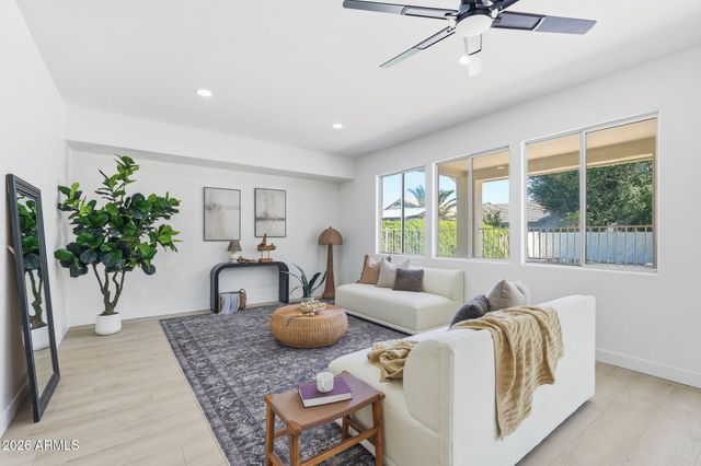 2533 E STOTTLER Drive, Gilbert, AZ 85296