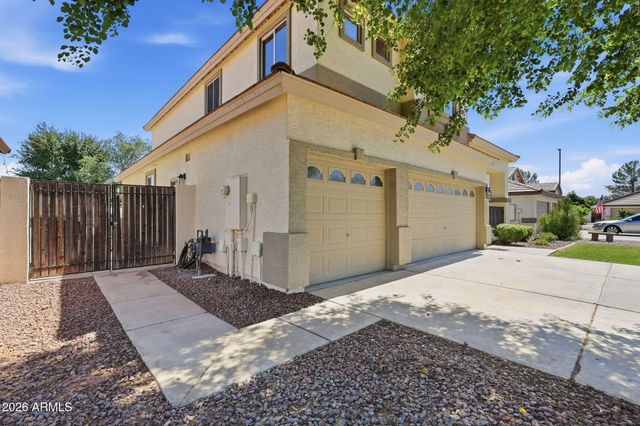 2533 E STOTTLER Drive, Gilbert, AZ 85296