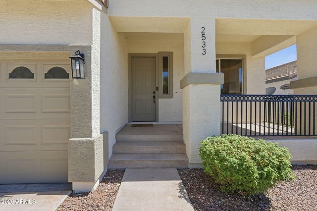 2533 E STOTTLER Drive, Gilbert, AZ 85296