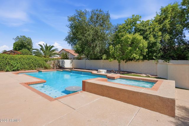 2533 E STOTTLER Drive, Gilbert, AZ 85296