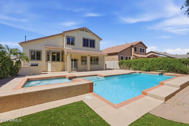 2533 E STOTTLER Drive, Gilbert, AZ 85296