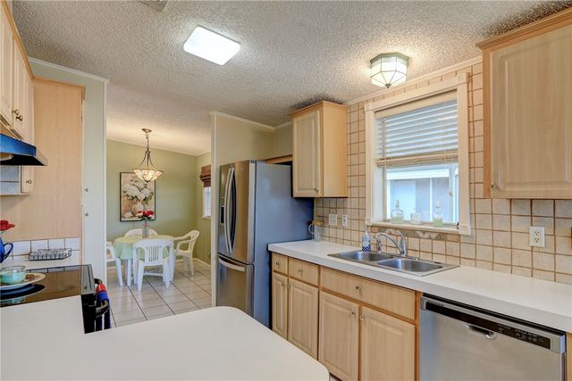 5439 Bannock Street, Micco, FL 32976