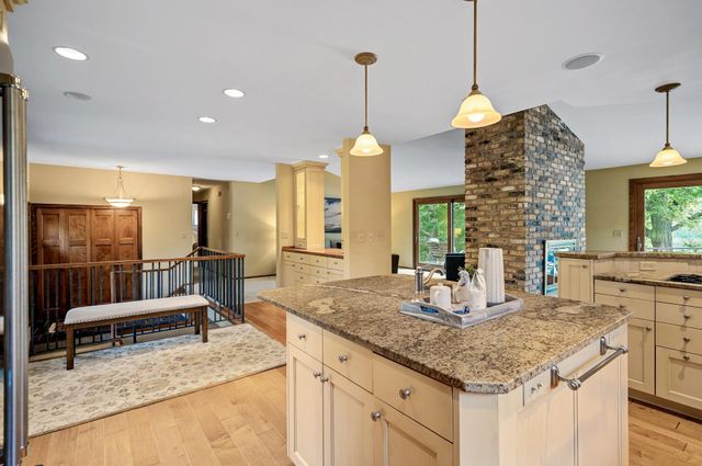 451 Reflection Road, Apple Valley, MN 55124