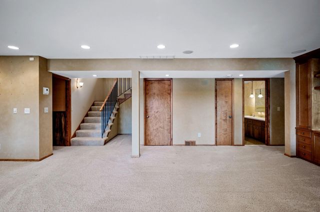 451 Reflection Road, Apple Valley, MN 55124