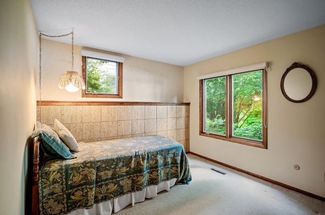451 Reflection Road, Apple Valley, MN 55124