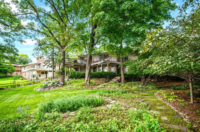451 Reflection Road, Apple Valley, MN 55124