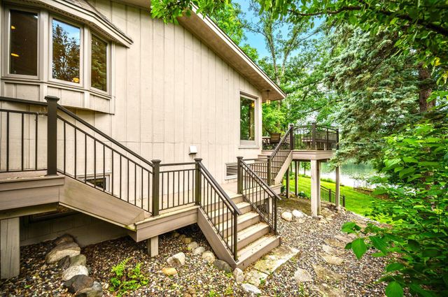 451 Reflection Road, Apple Valley, MN 55124