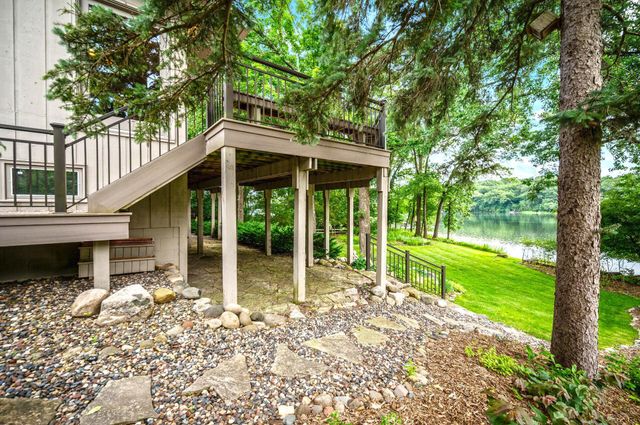 451 Reflection Road, Apple Valley, MN 55124