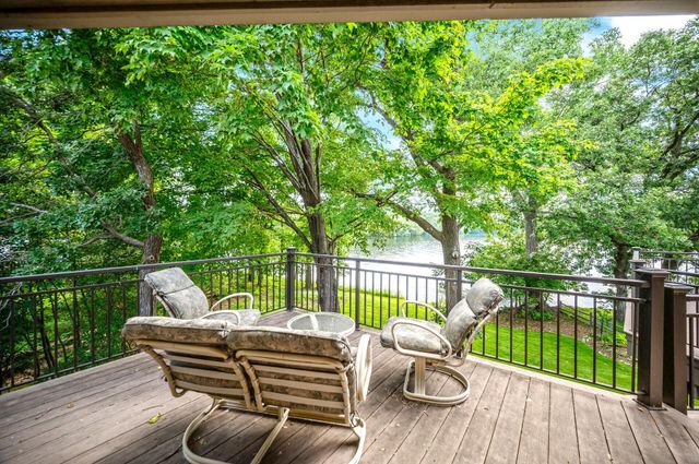 451 Reflection Road, Apple Valley, MN 55124