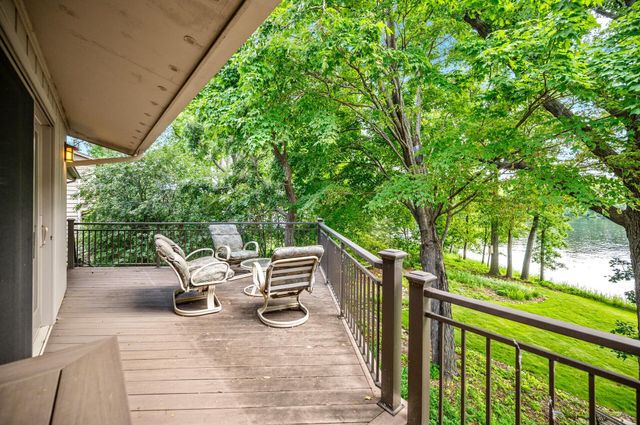 451 Reflection Road, Apple Valley, MN 55124