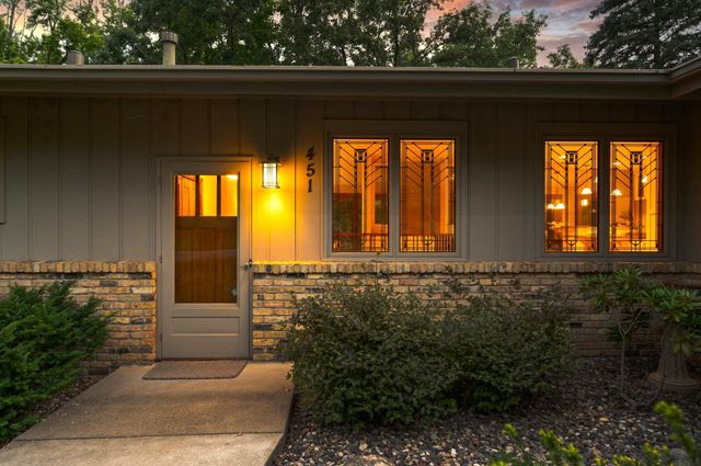451 Reflection Road, Apple Valley, MN 55124