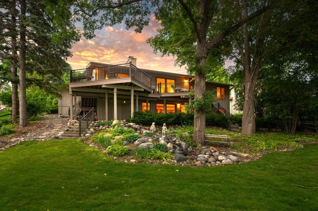 451 Reflection Road, Apple Valley, MN 55124