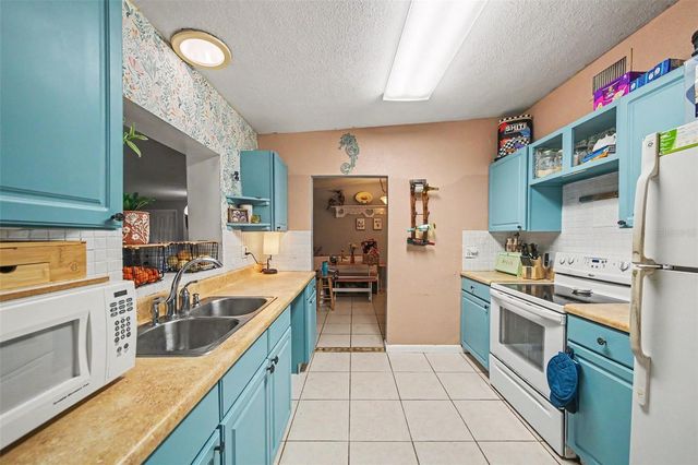 1909 JASPER DRIVE, Orlando, FL 32807