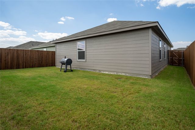 1907 Wild Orchard Lane, Crandall, TX 75114