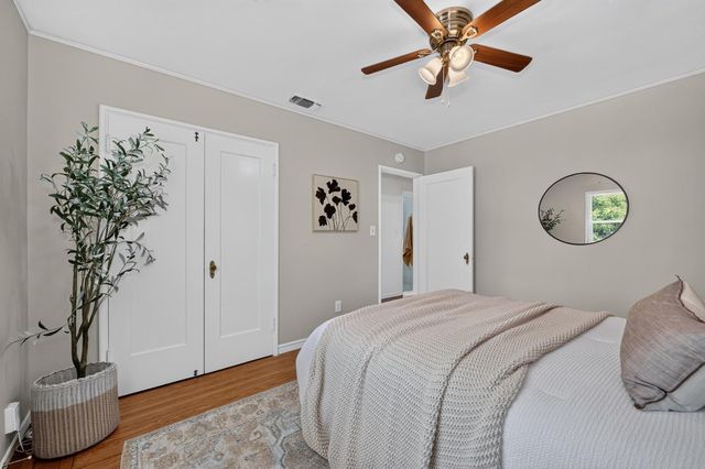 1110 55th St, Sacramento, CA 95819