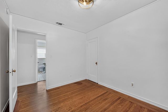 1110 55th St, Sacramento, CA 95819