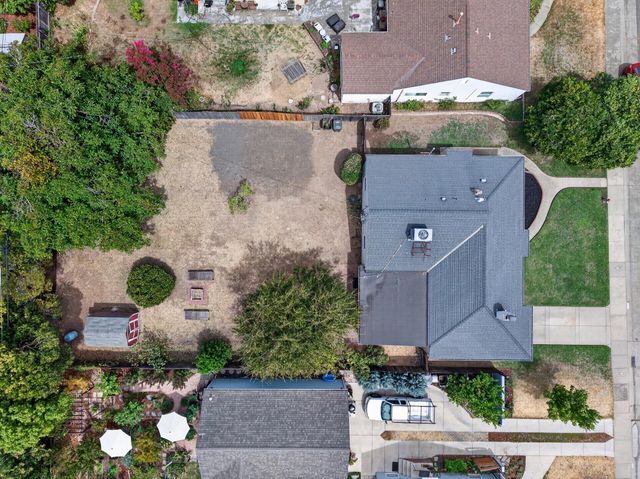 1110 55th St, Sacramento, CA 95819