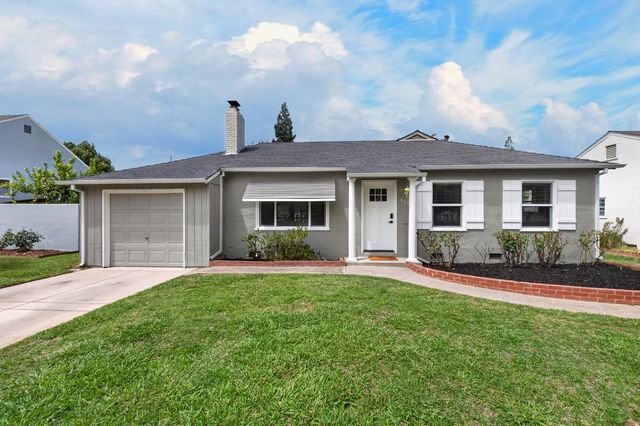 1110 55th St, Sacramento, CA 95819