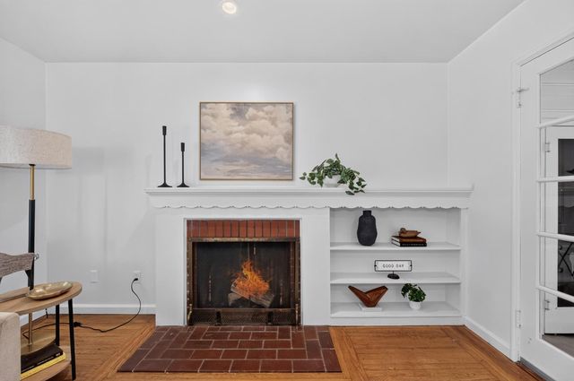 1110 55th St, Sacramento, CA 95819