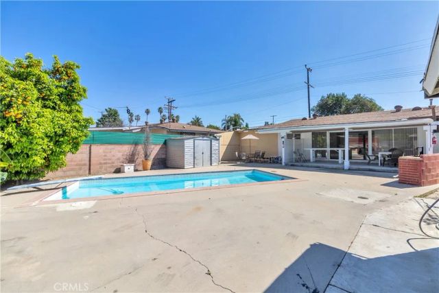 20309 Roscoe, Winnetka, CA 91306