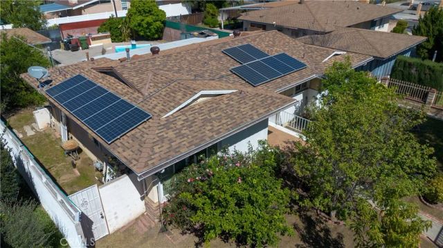 20309 Roscoe, Winnetka, CA 91306