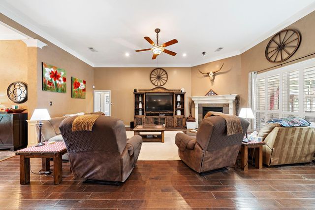 15302 Devin Lane, Crosby, TX 77532