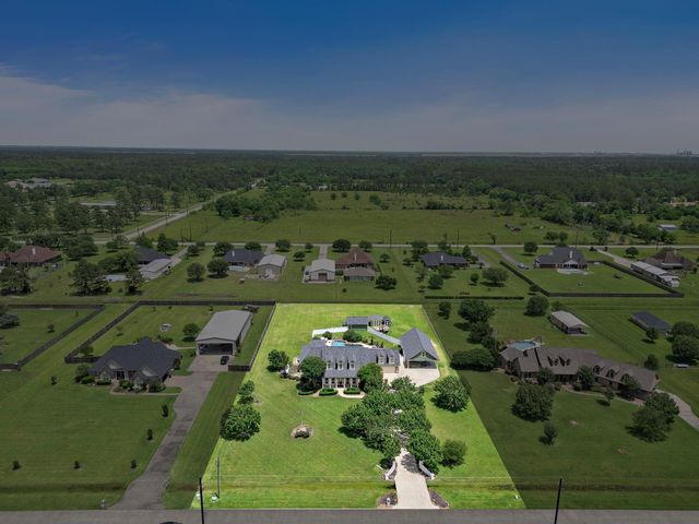 15302 Devin Lane, Crosby, TX 77532