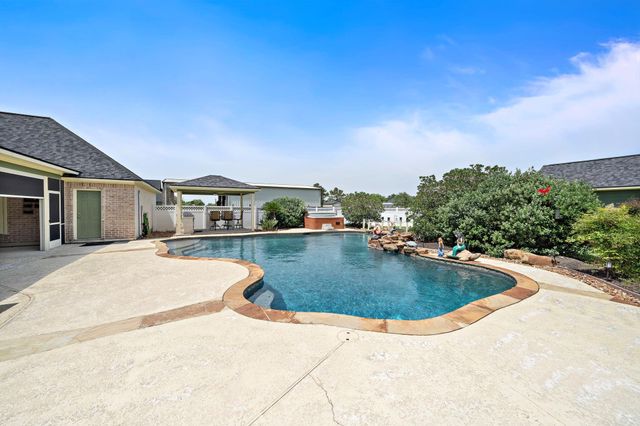 15302 Devin Lane, Crosby, TX 77532
