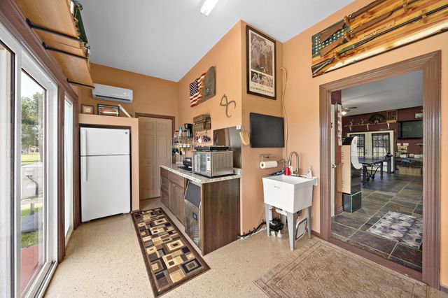 15302 Devin Lane, Crosby, TX 77532